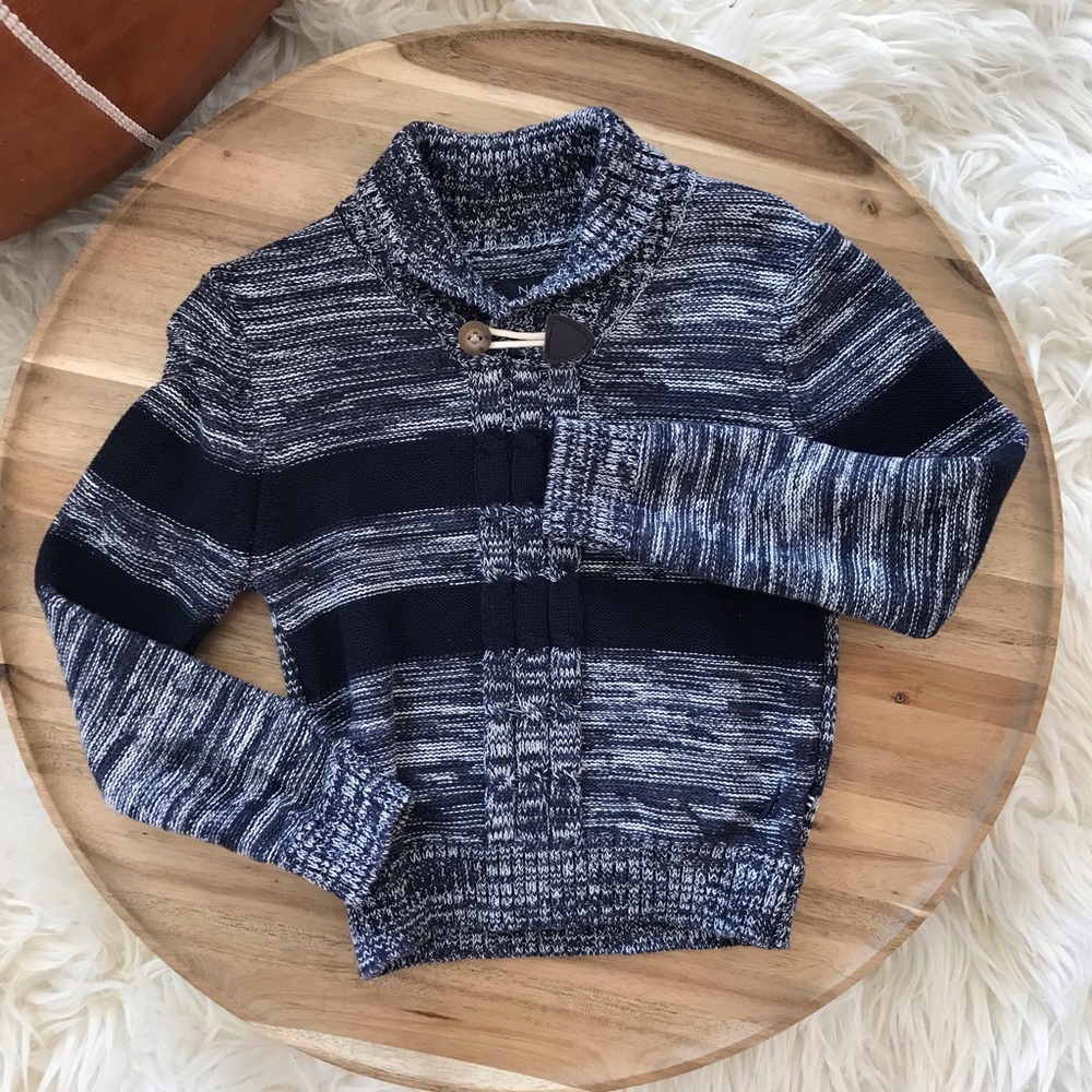 Toddler boys navy sweater, knit 3T. Nautica.